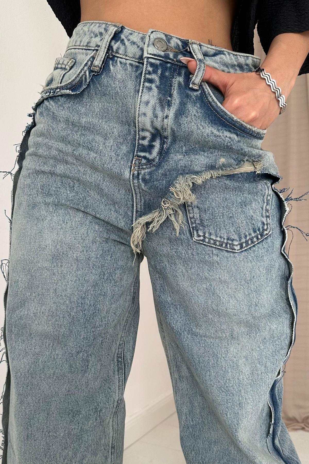 Sasha - Jeans with Side Slits