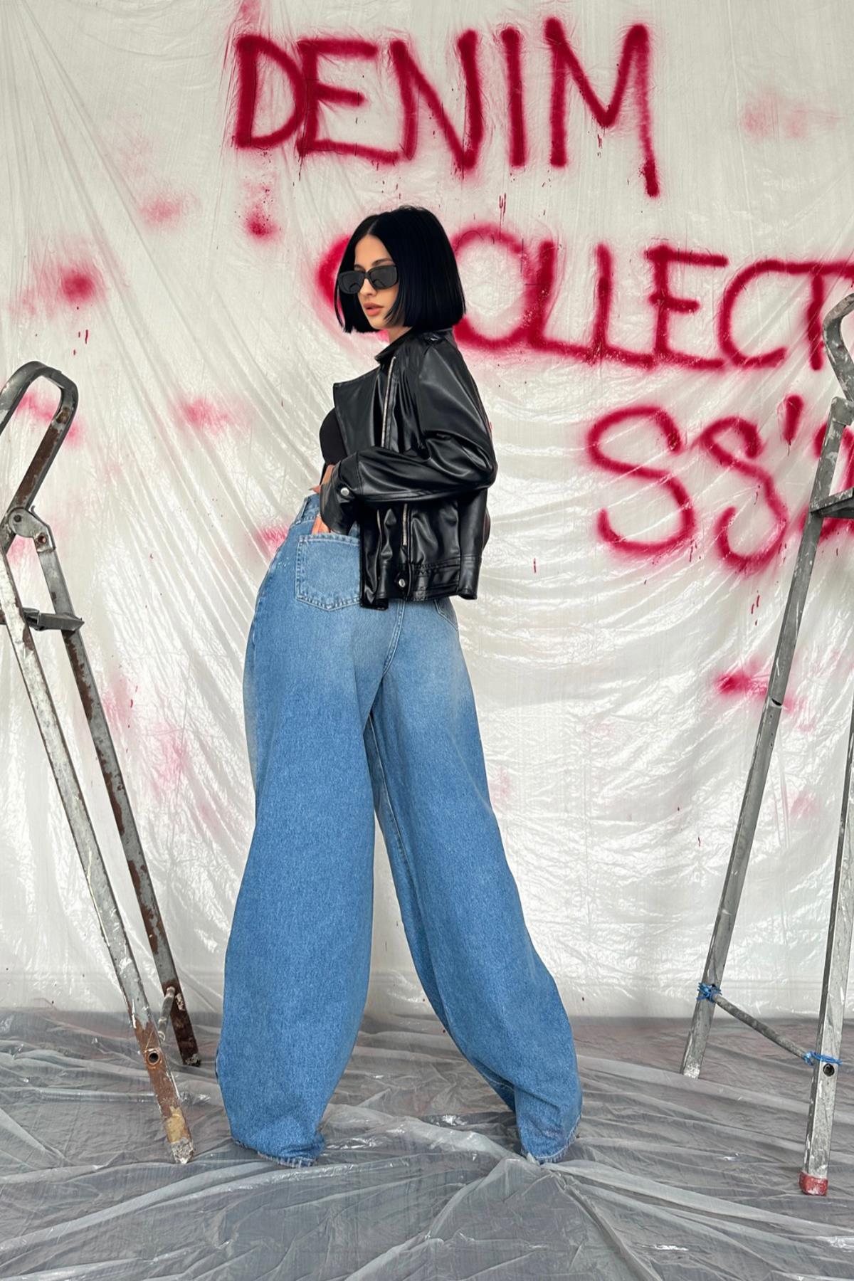 Ece - Jeans with Wide Legs