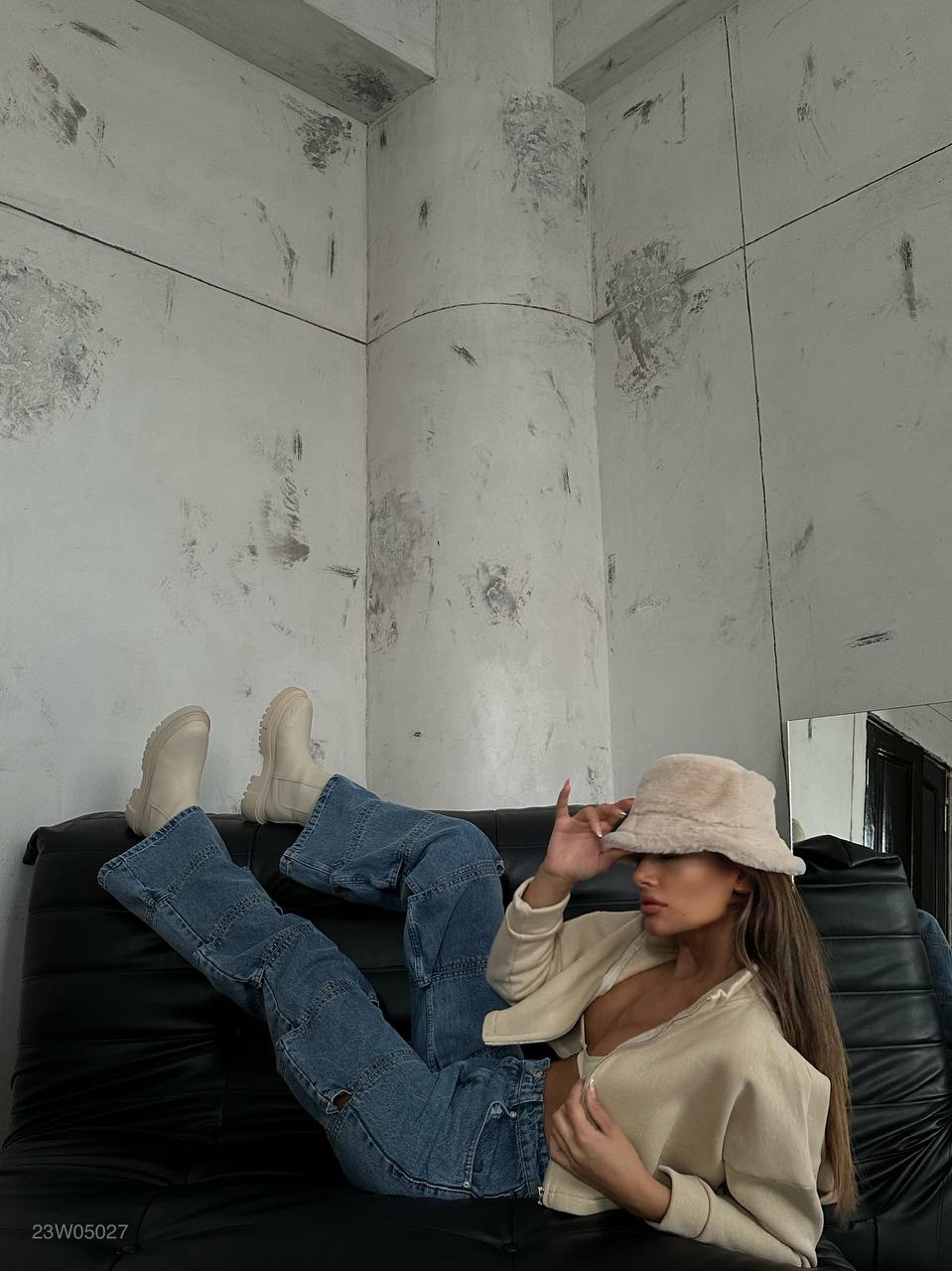 Giani - Asymmetric Jeans