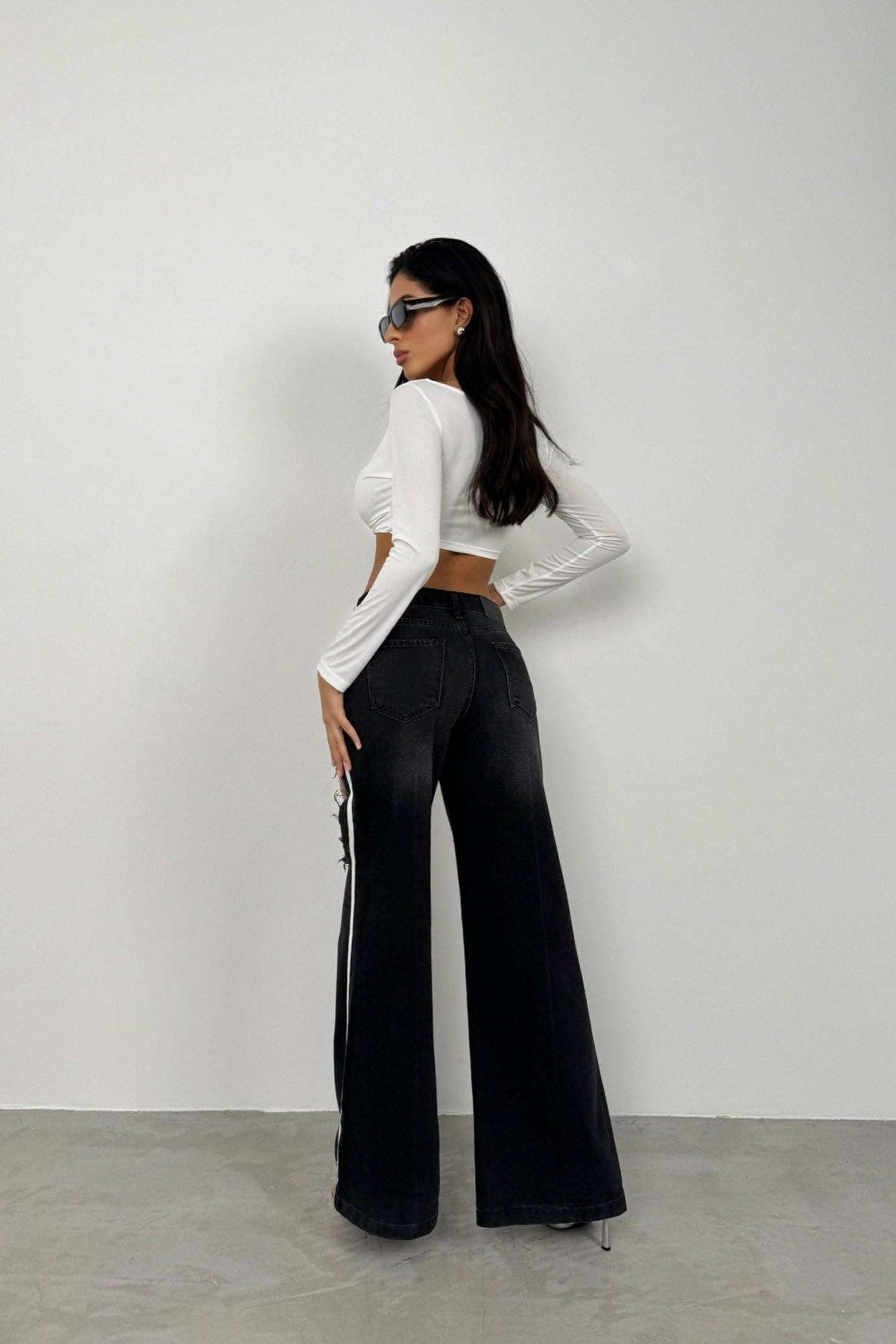 Genay - Flared Side Jeans