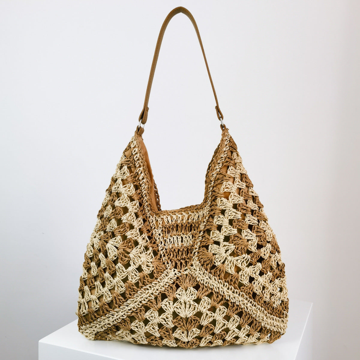 Fiona - Handmade Straw Woven Bag
