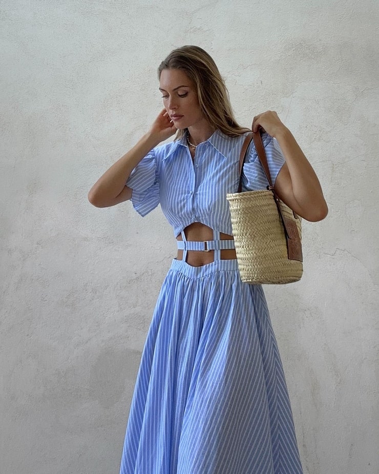 Alejandra - Ripped Belt Suit Skirt